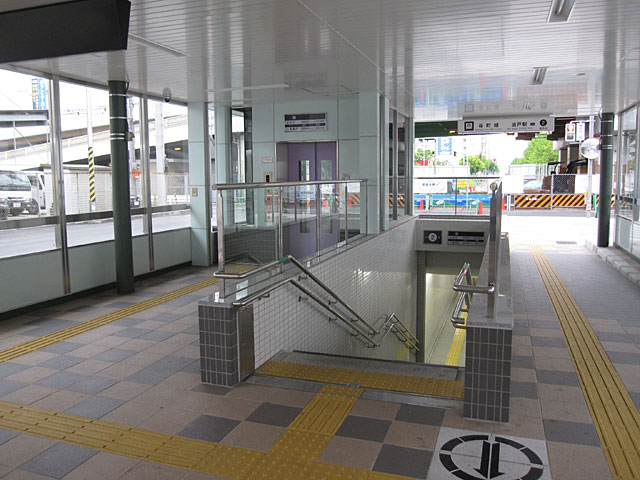 大阪市営地下鉄　出戸駅（エレベーター）の写真