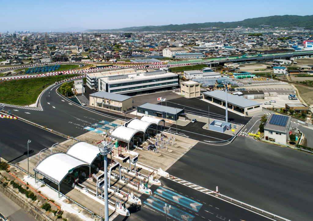 阪和自動車道　和歌山高速道路事務所改築工事の写真